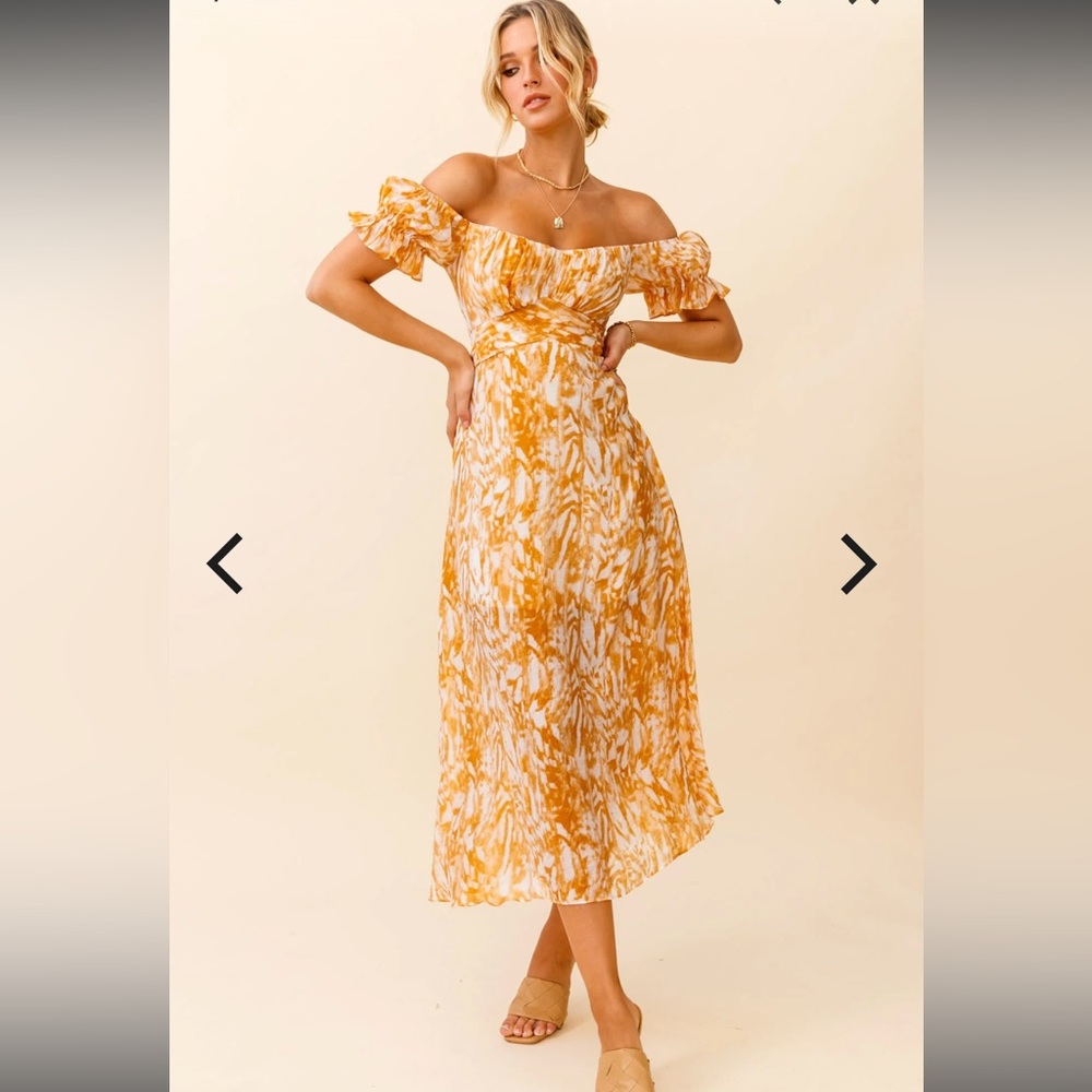 Linka Off-Shoulder Tie Back Midi Dress Printed Orange